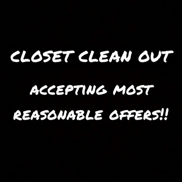 CLOSET CLEAN OUT - Picture 1 of 1